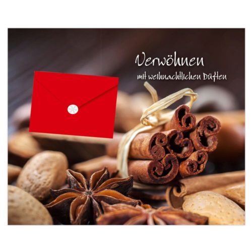 Zimtstangen, Sternanis, Nüsse und ein roter Umschlag mit festlichem Text auf Deutsch.