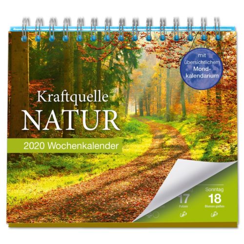 Wochenkalender mit Waldwegmotiv, betitelt „Kraftquelle Natur“, mit einer farbenfrohen Herbstszenerie.
