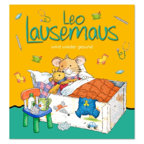 Illustrierte Maus im Bett mit einem Teddybär, umgeben von Spielzeug und Medizin auf einem fröhlichen, farbenfrohen Hintergrund.