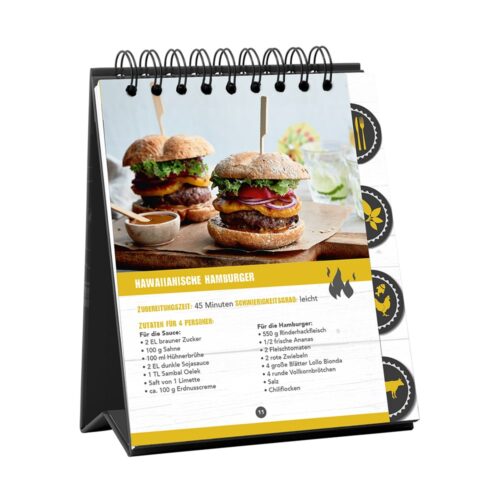 Ein Rezeptständer für den Schreibtisch, auf dem eine Seite für hawaiianische Hamburger mit Bildern von zwei Burgern angezeigt wird.