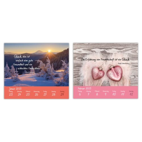 Ein Kalender mit malerischen schneebedeckten Bergen und herzförmigen Ornamenten, mit deutschen Zitaten über Glück und Freundschaft.