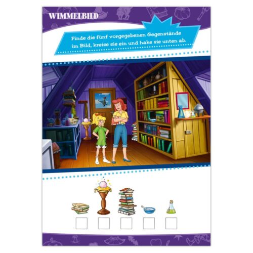 Eine farbenfrohe Dachbodenszene mit zwei Charakteren und versteckten Objekten, die es zu finden gilt, wie Bücher und eine Vase.