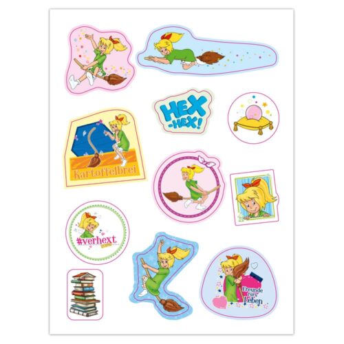 Farbenfrohe Hexenaufkleber im Cartoon-Stil mit Besen- und Buchmotiven und verspielten Sprüchen auf Deutsch.